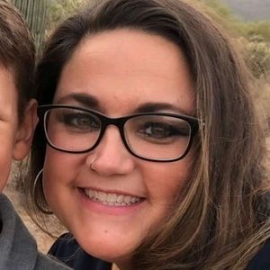 Meet your Posher, Beau marie